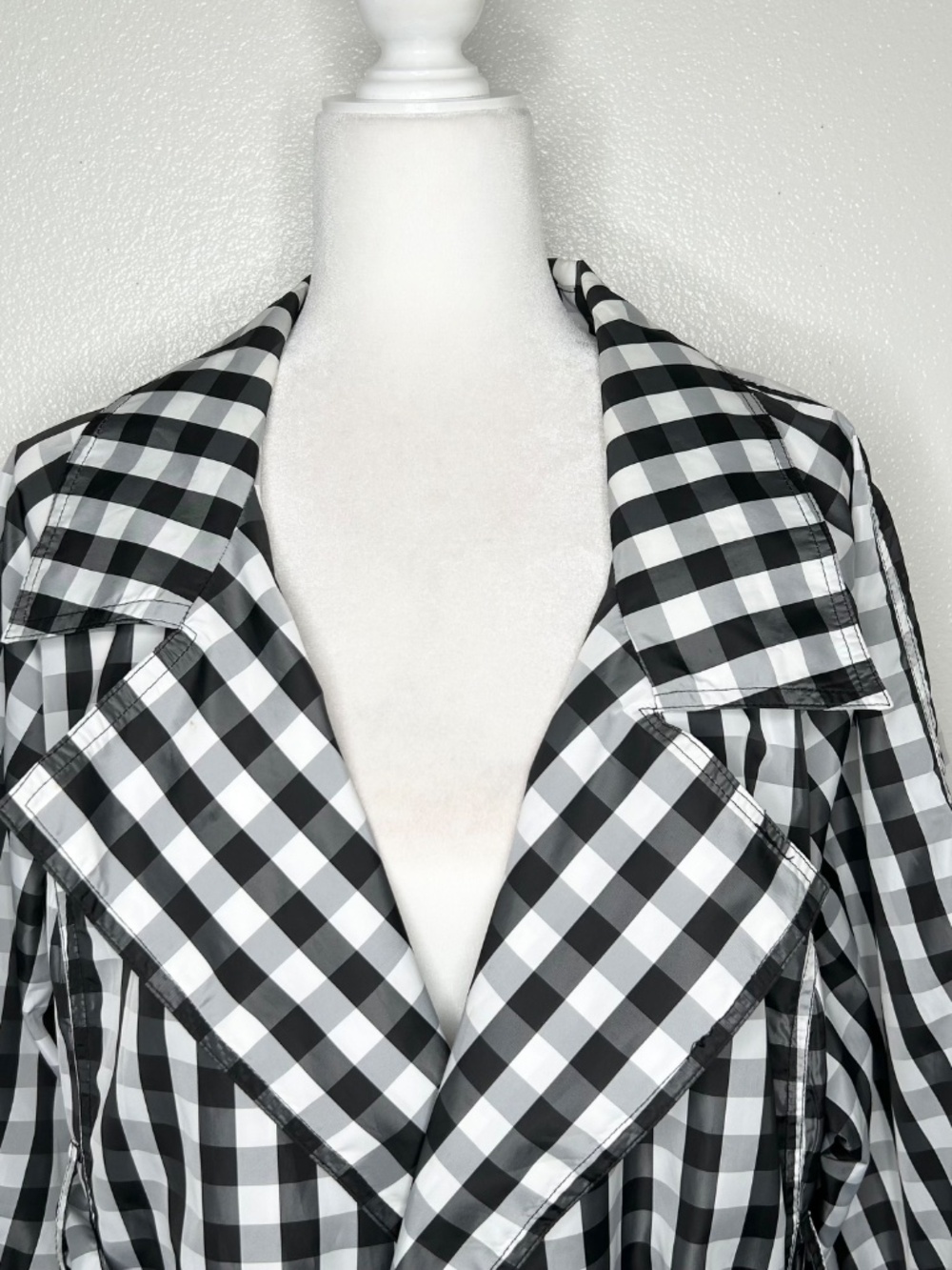 Lane Bryant Womens Black & White Plaid Tie-Waist Rain Coat Jacket Size 22/24 - Picture 2 of 9